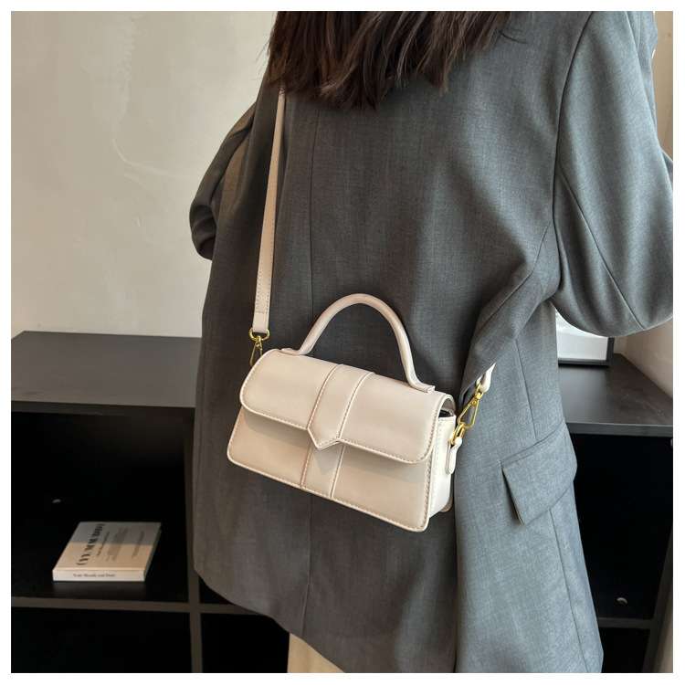 レザーバッグ 2WAYショルダーバッグ