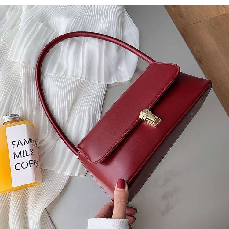 レザーバッグ ショルダーバッグ