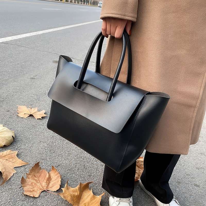 レザーバッグ シンプルトートバッグ
