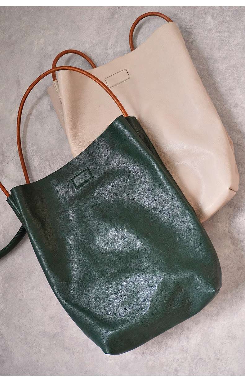 レザーバッグ シンプルレザートート