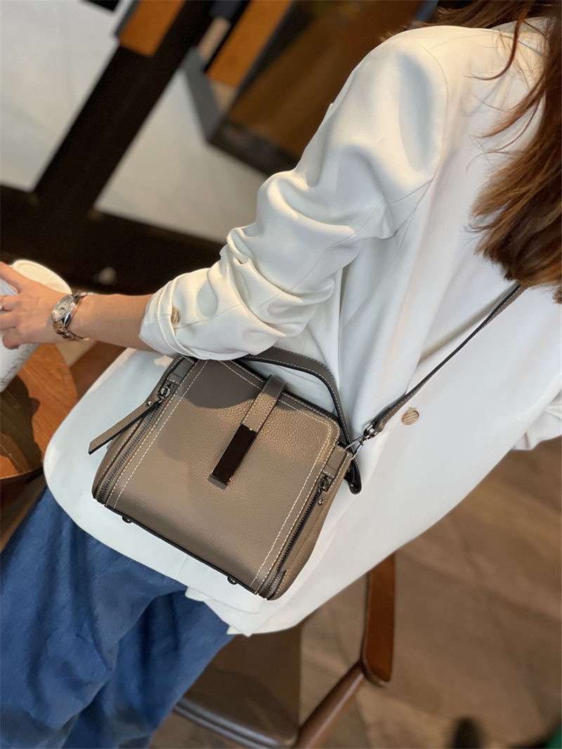 レザーバッグ シンプルミニトートバッグ