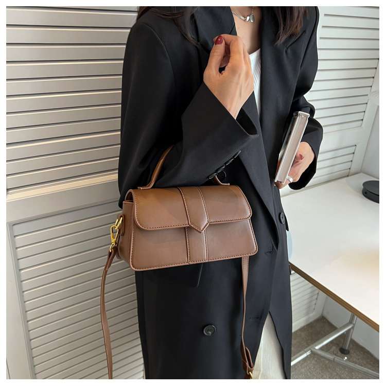 レザーバッグ 2WAYショルダーバッグ