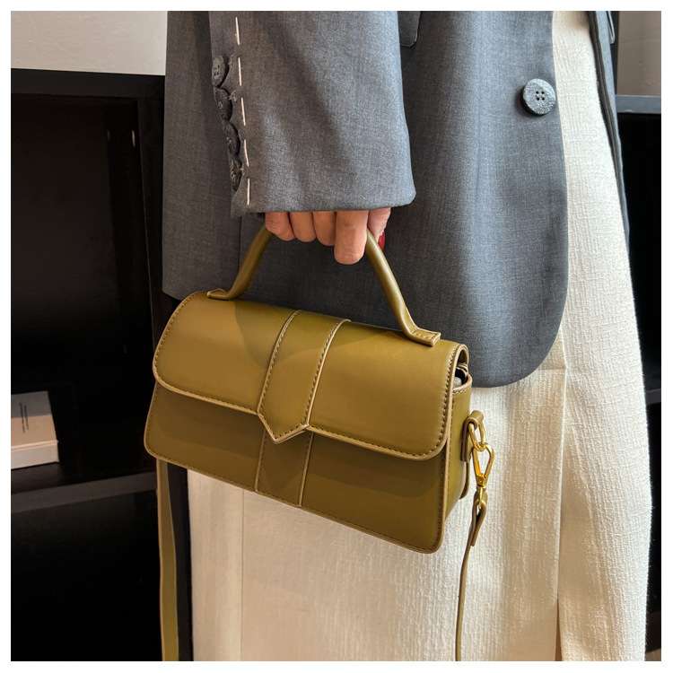 レザーバッグ 2WAYショルダーバッグ