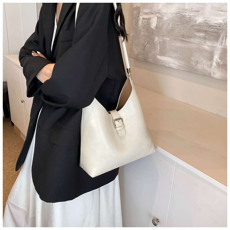 レザーバッグレディース ショルダーバッグ