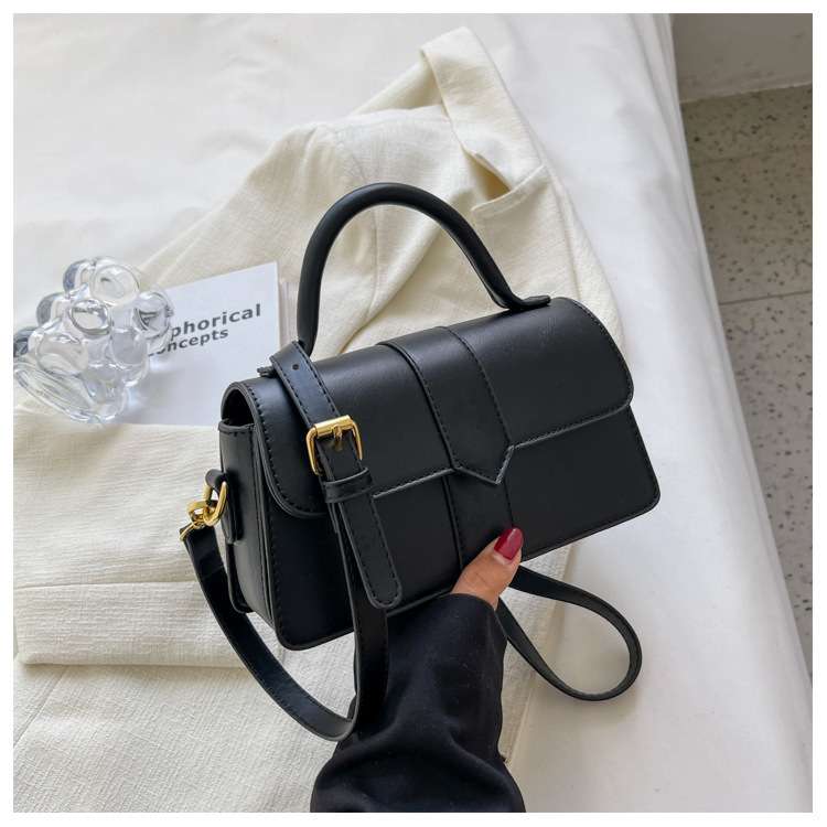 レザーバッグ 2WAYショルダーバッグ