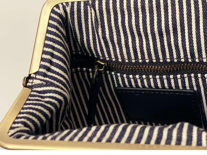 レザーバッグがま口ショルダーバッグ