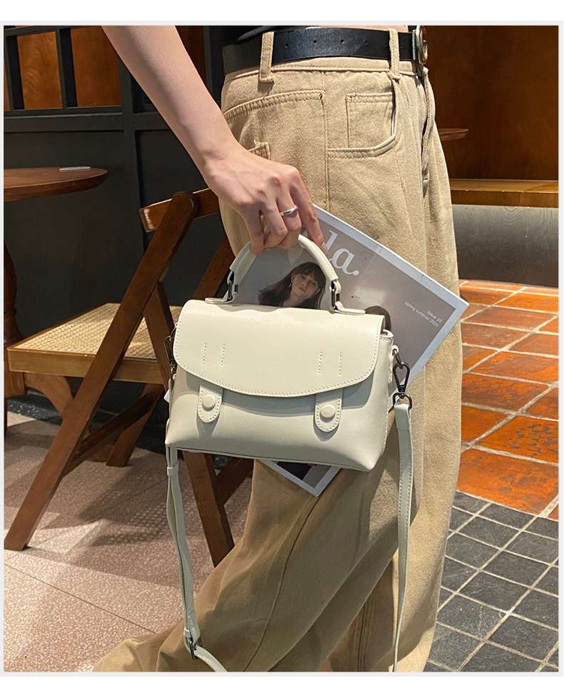 レザーバッグレディース クラシック風 二つ折りレザーハンドバッグ