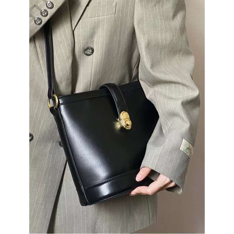 レザーバッグレディース ショルダーバッグ