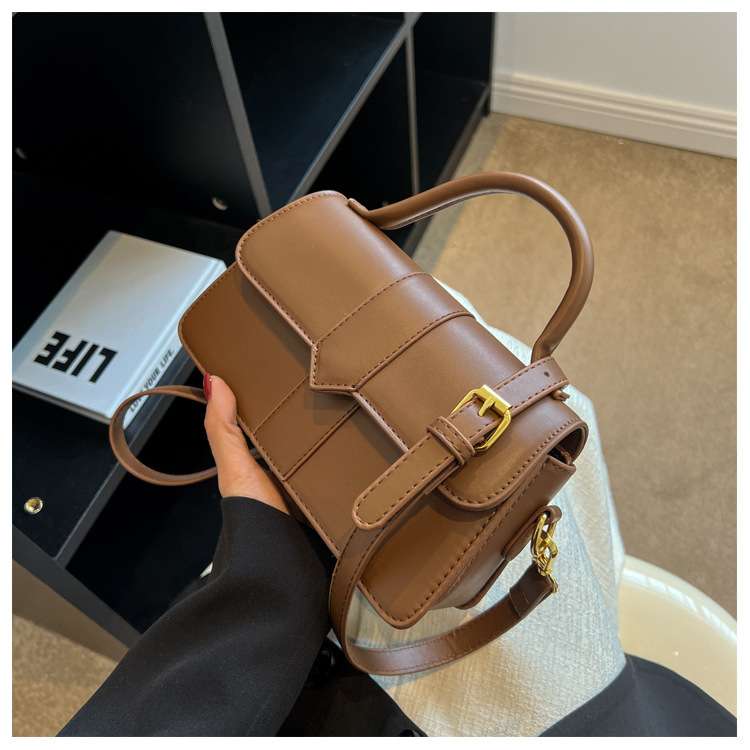 レザーバッグ 2WAYショルダーバッグ