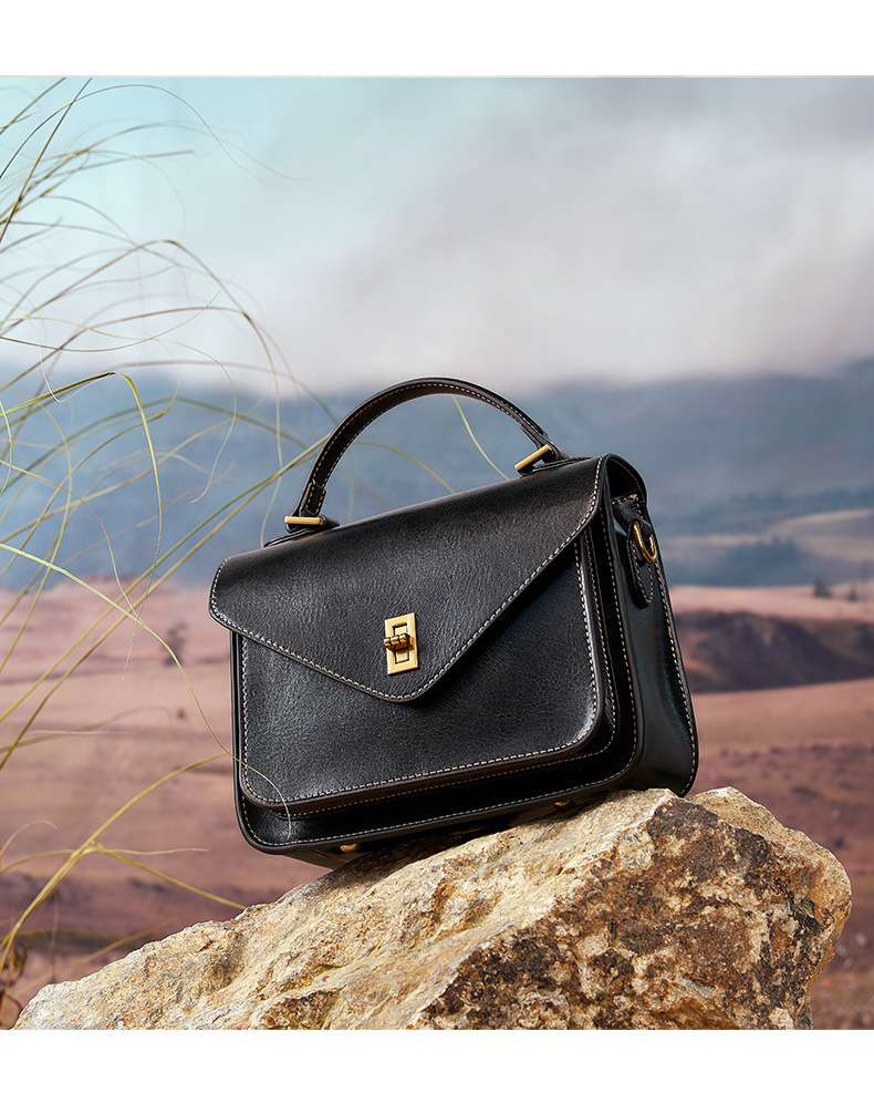 レザーバッグ クラシック風レザーハンドバッグ