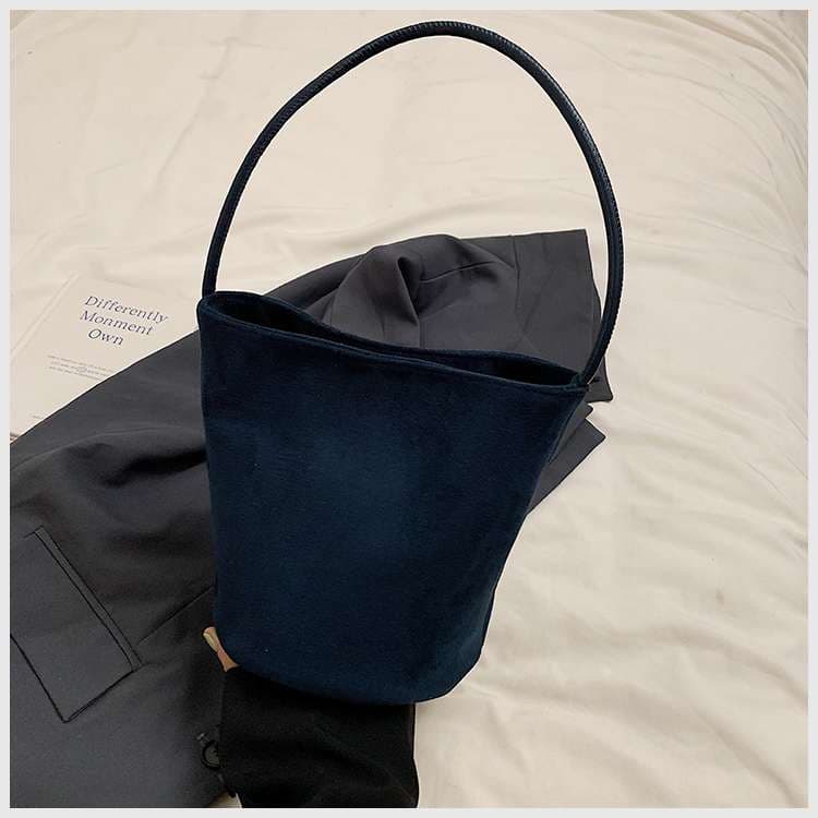 レザーバッグ シンプルショルダーバッグ