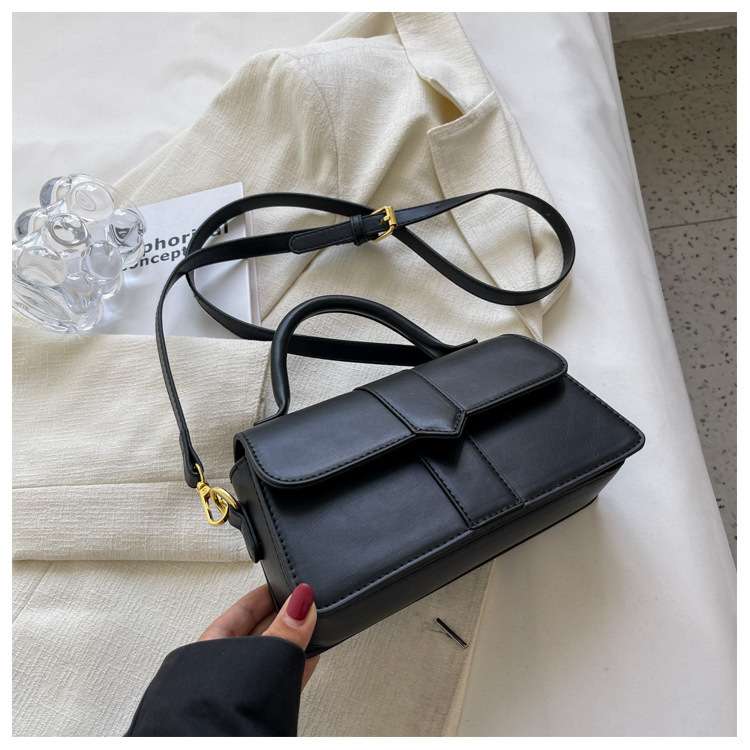 レザーバッグ 2WAYショルダーバッグ